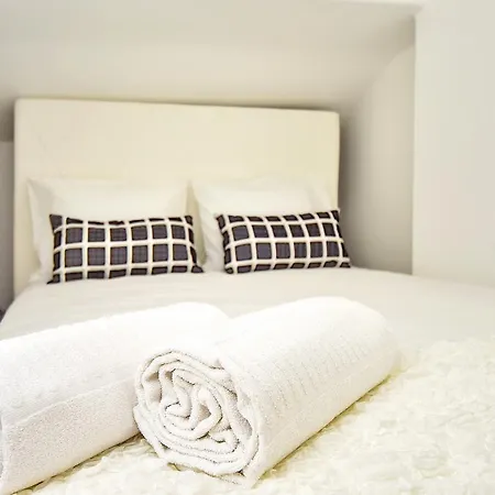 Star Hostal *